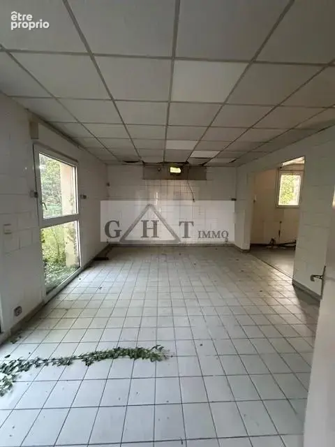 Marolles en brie batiment independant de 850 m² terrain exploitable - photo 3