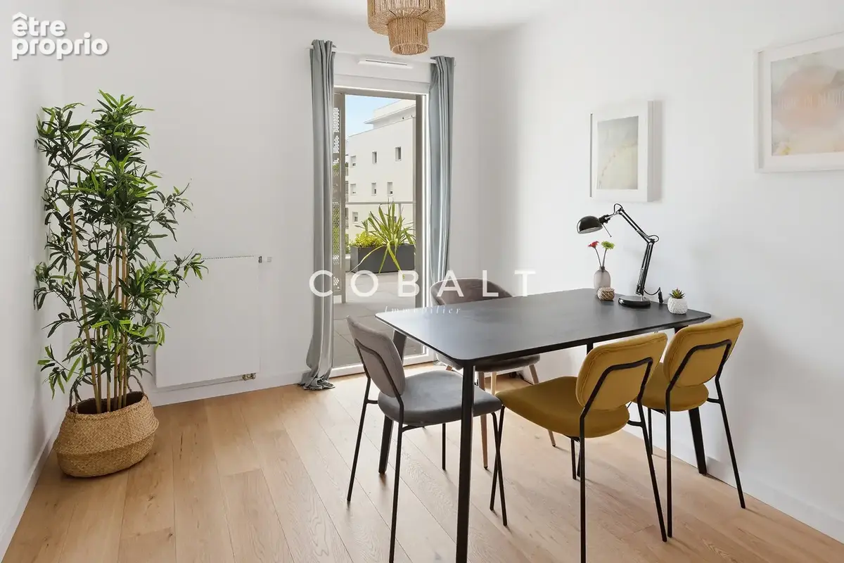 T4 de 100 m2 avec terrasse de 66 m2   Lumineux en hiver, agréable en été ! - photo 8