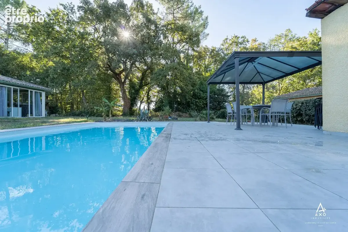 Maison contemporaine avec piscine, garage, abri voiture - photo 10