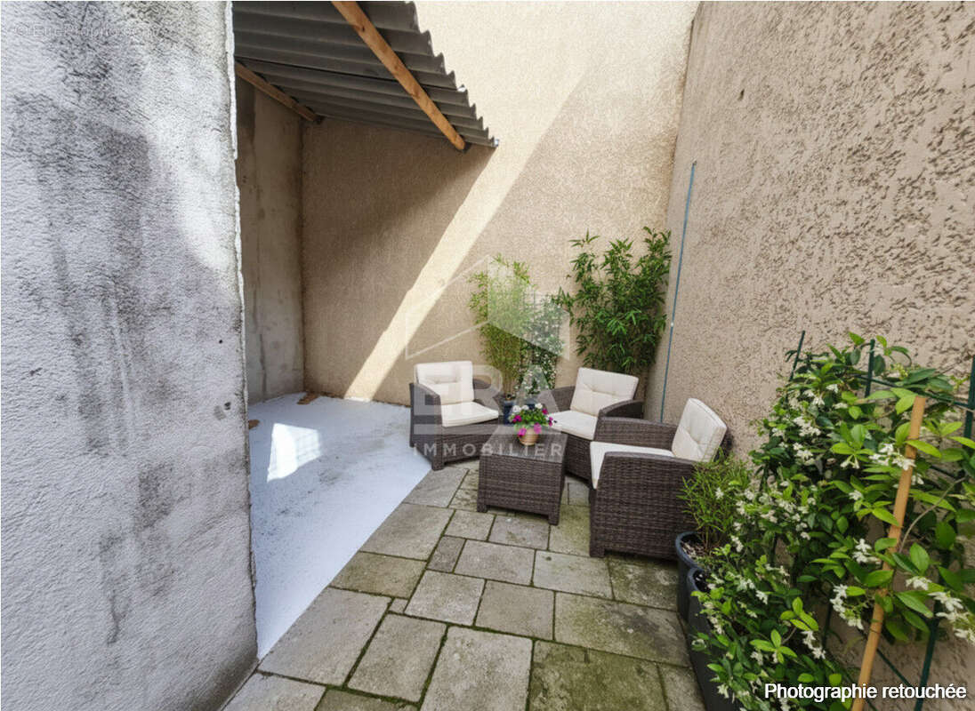 Appartement à MARSEILLE-5E