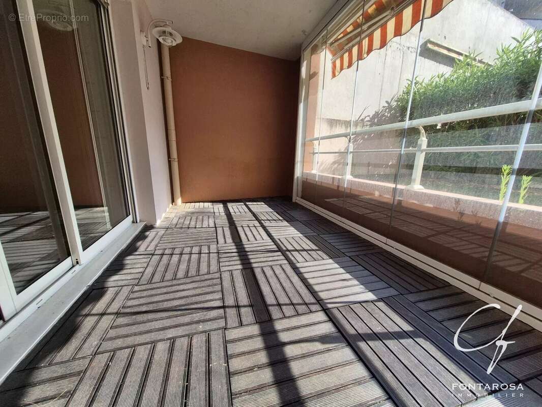 Appartement à FREJUS