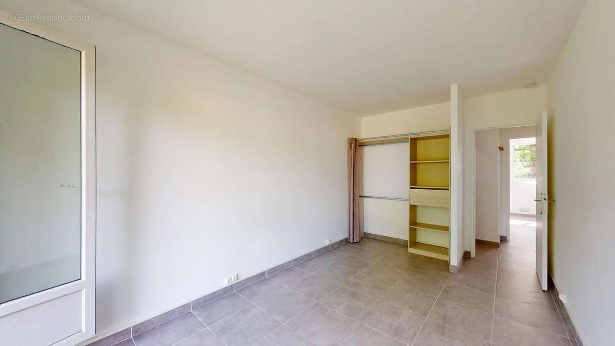 Appartement à LE PLESSIS-TREVISE