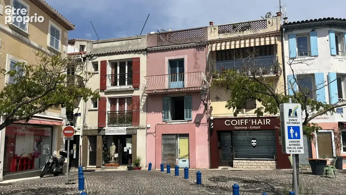 Professionnels de la rénovation : « Ferrières — Maison de ville, réhabilitation lourde, emplacement central » - photo 9