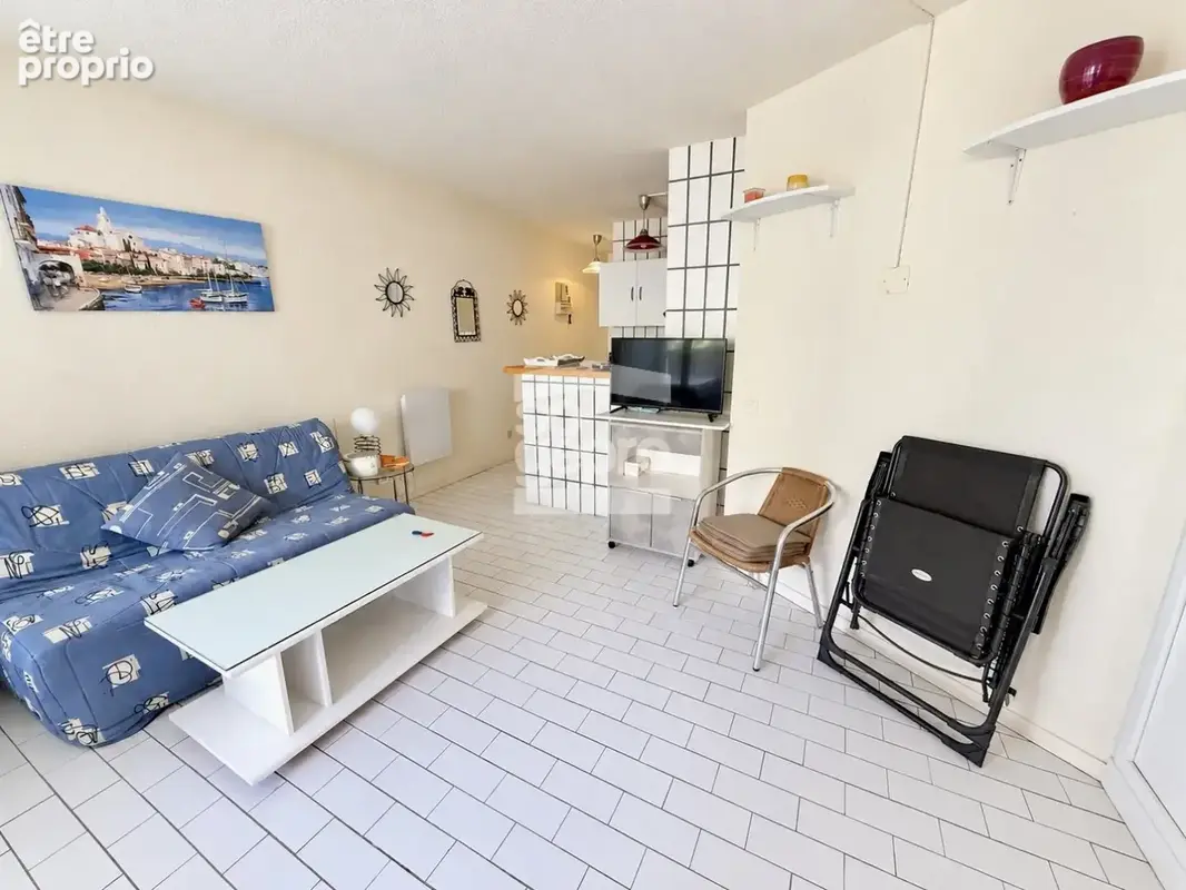 Réf : 2354 - Vente Studio Cabine avec ascenseur, Centre-Port au Cap d'Agde ! - photo 3