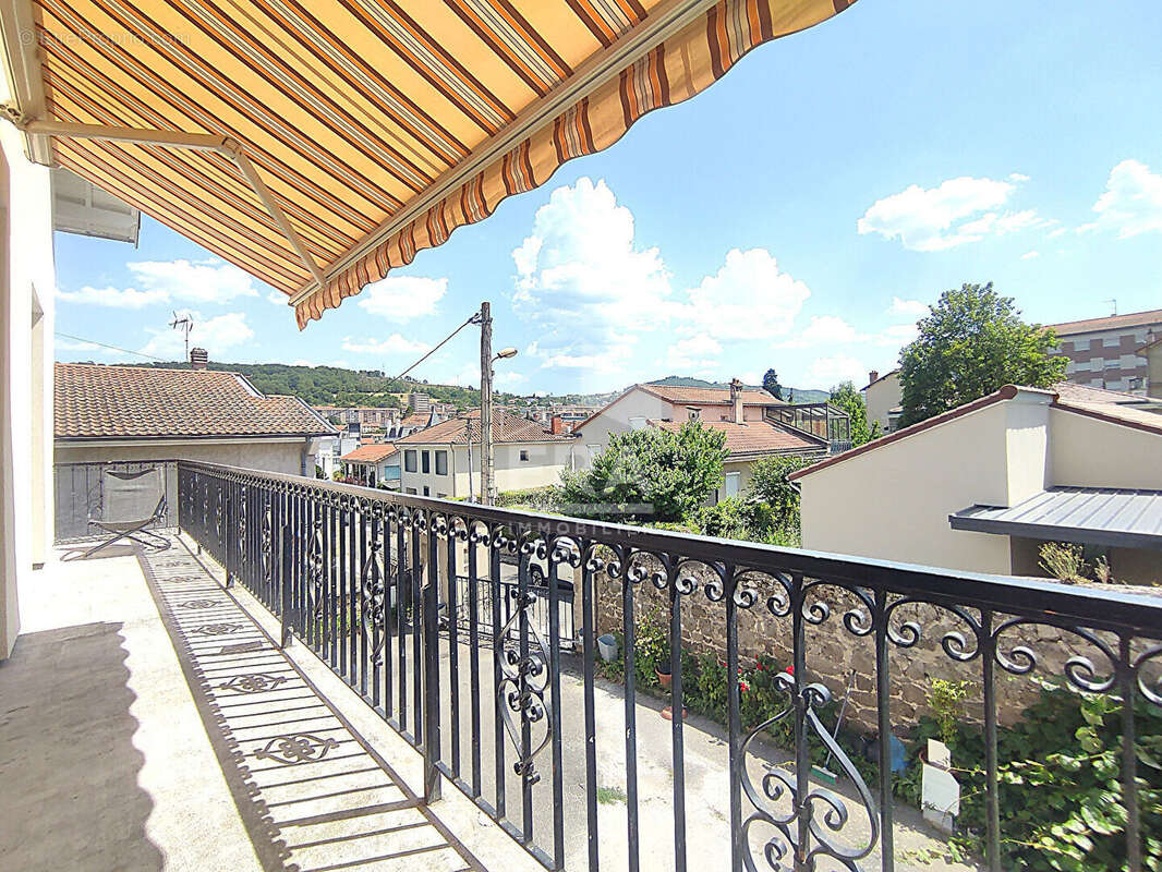 Maison à VALS-PRES-LE-PUY