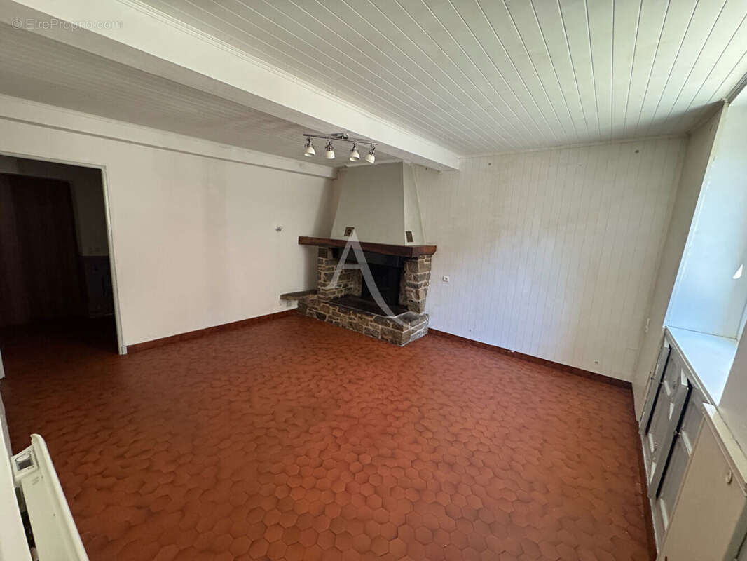 Maison à ESPERAZA
