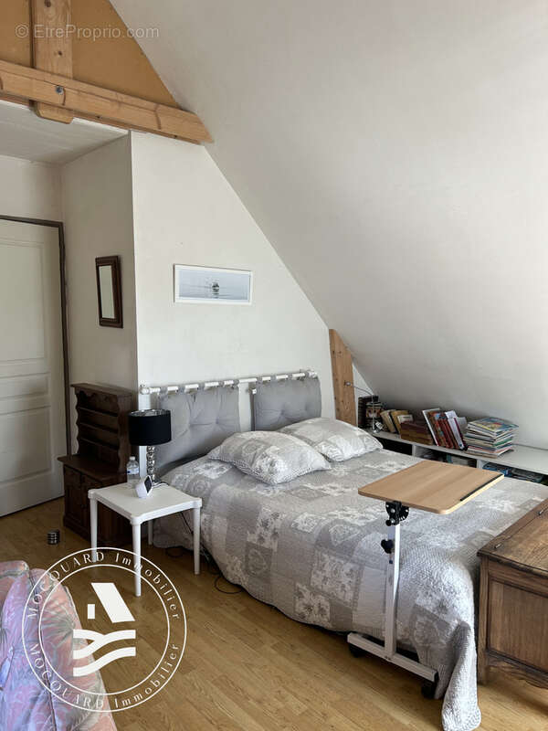 Maison à CRACH