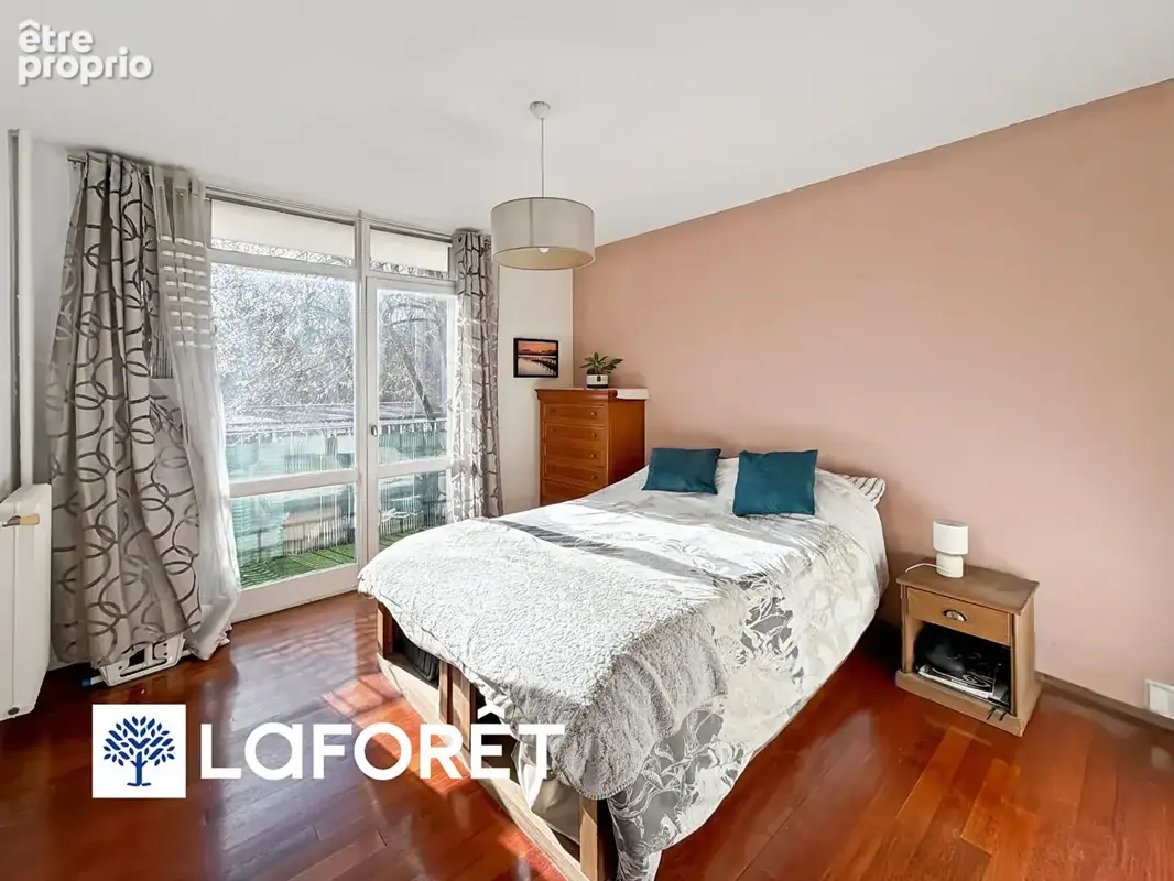À vendre : Appartement spacieux de 4 pièces à RIS ORANGIS - photo 3