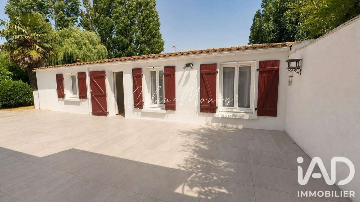 Maison 158 m² à Challans  - photo 6