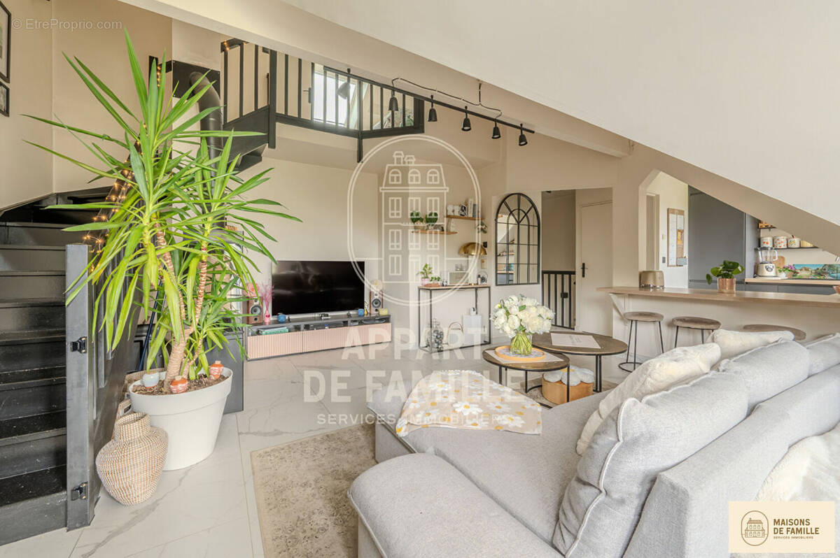 Appartement à SAINT-NOM-LA-BRETECHE