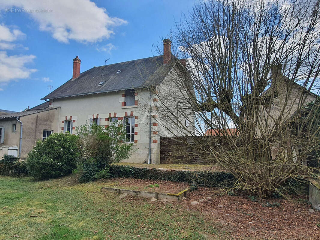 Maison à CHABRIS
