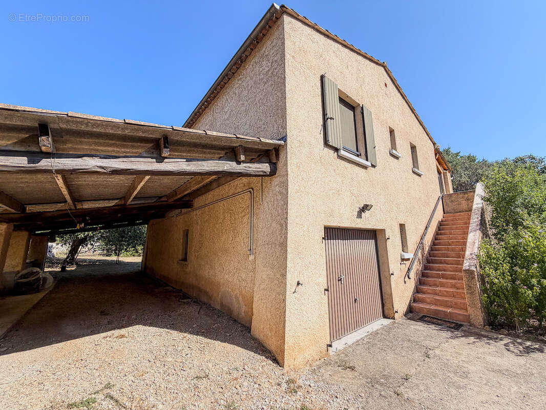 Villa T5 et T2 indépendant - photo 2