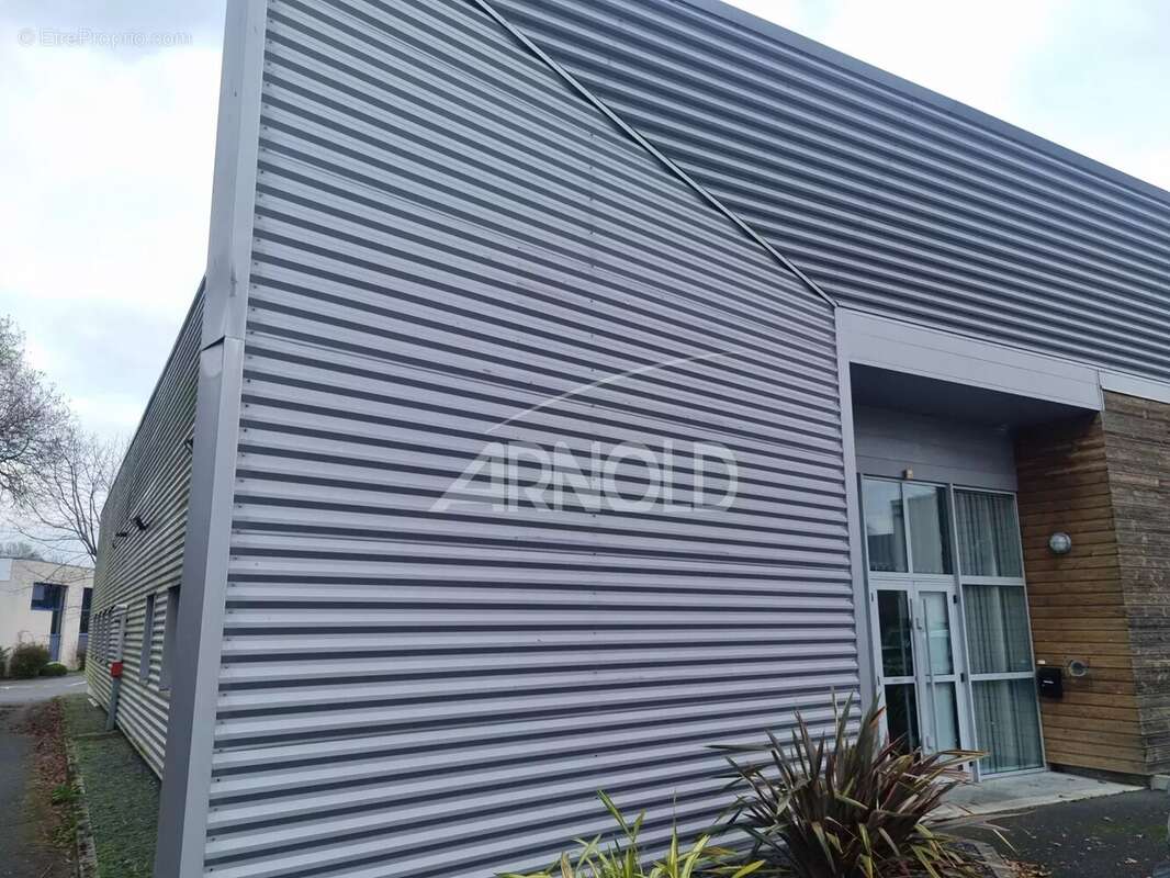 Commerce à LA CHAPELLE-SUR-ERDRE