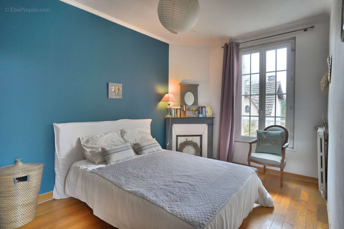 Maison à BOURRON-MARLOTTE