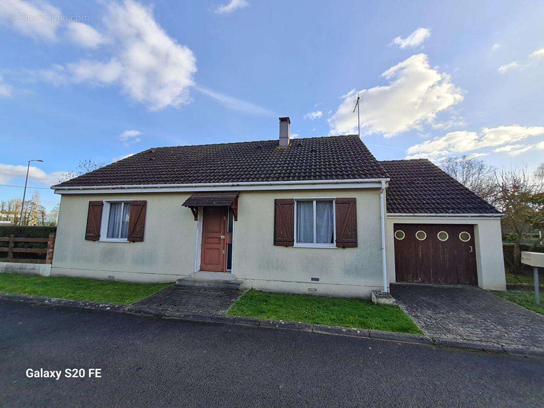 Maison à PONTOISE