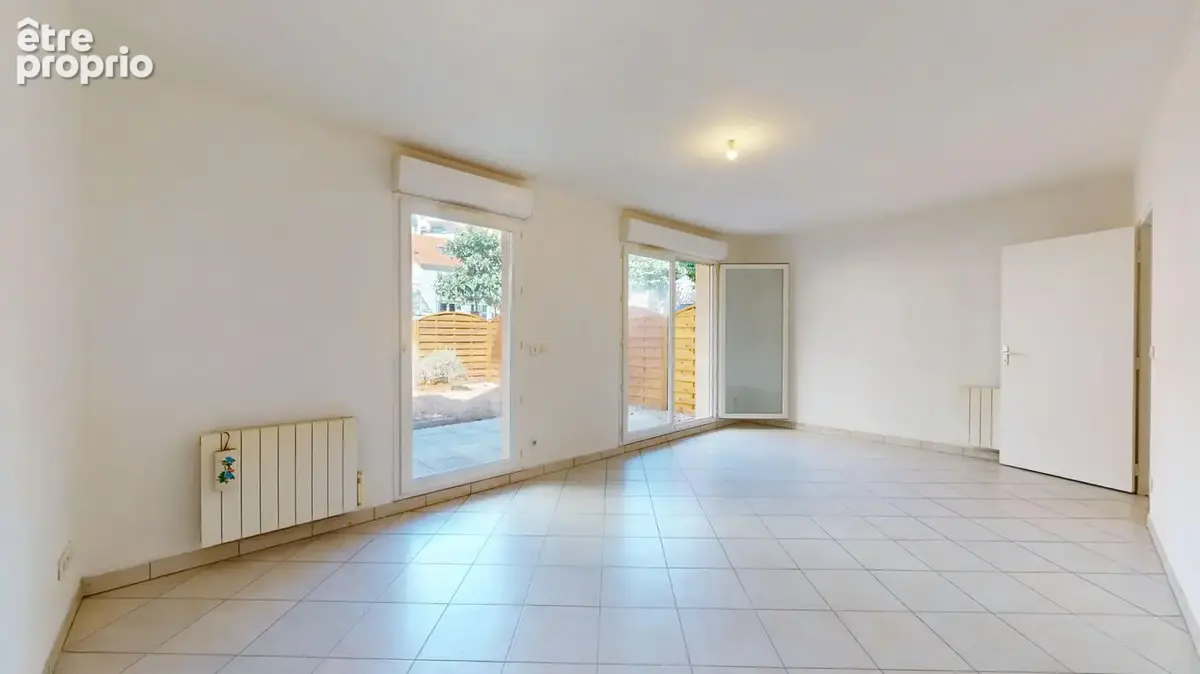 Appartement en rez de jardin Rosiers Biron Saint-Ouen - photo 2
