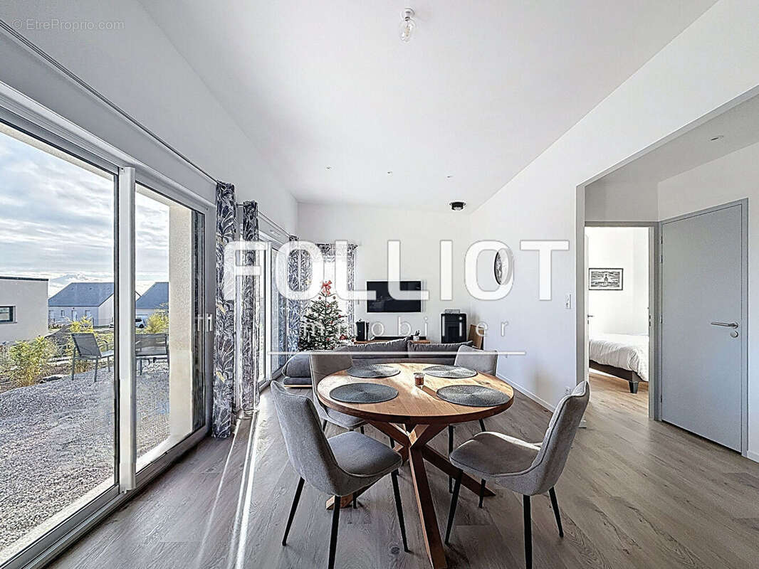 Maison à SAINT-GEORGES-DE-LA-RIVIERE