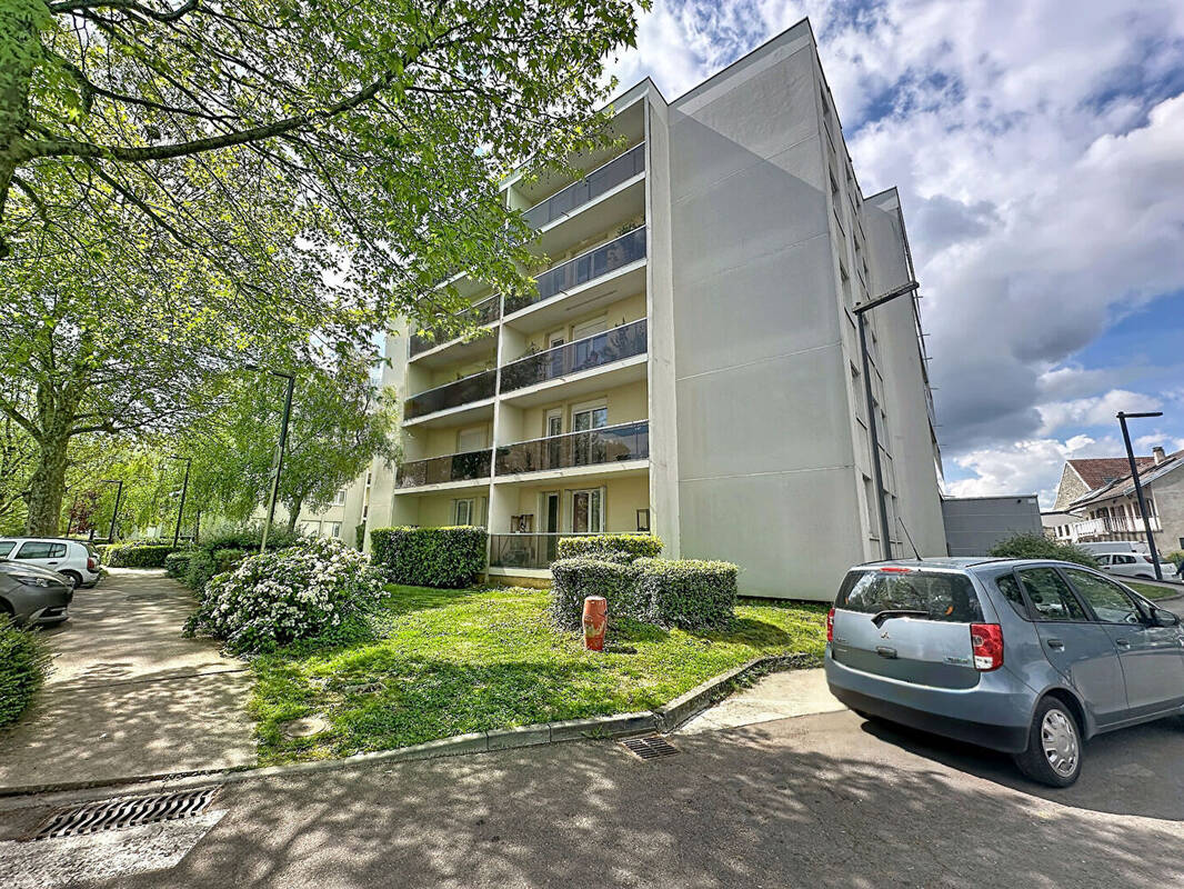 Appartement à LONGVIC