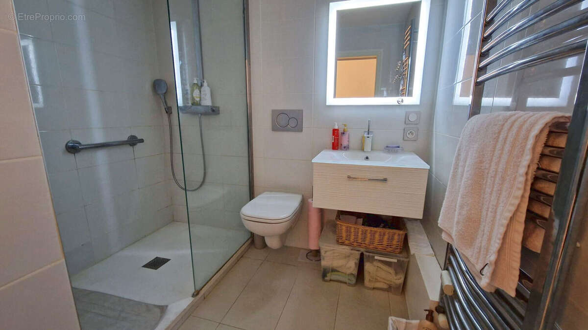 Appartement à BASSENS