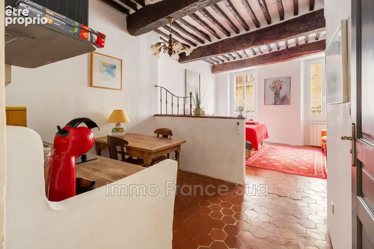 Maison 5 pièces 172 m² à vendre à Cotignac (83570) - photo 5