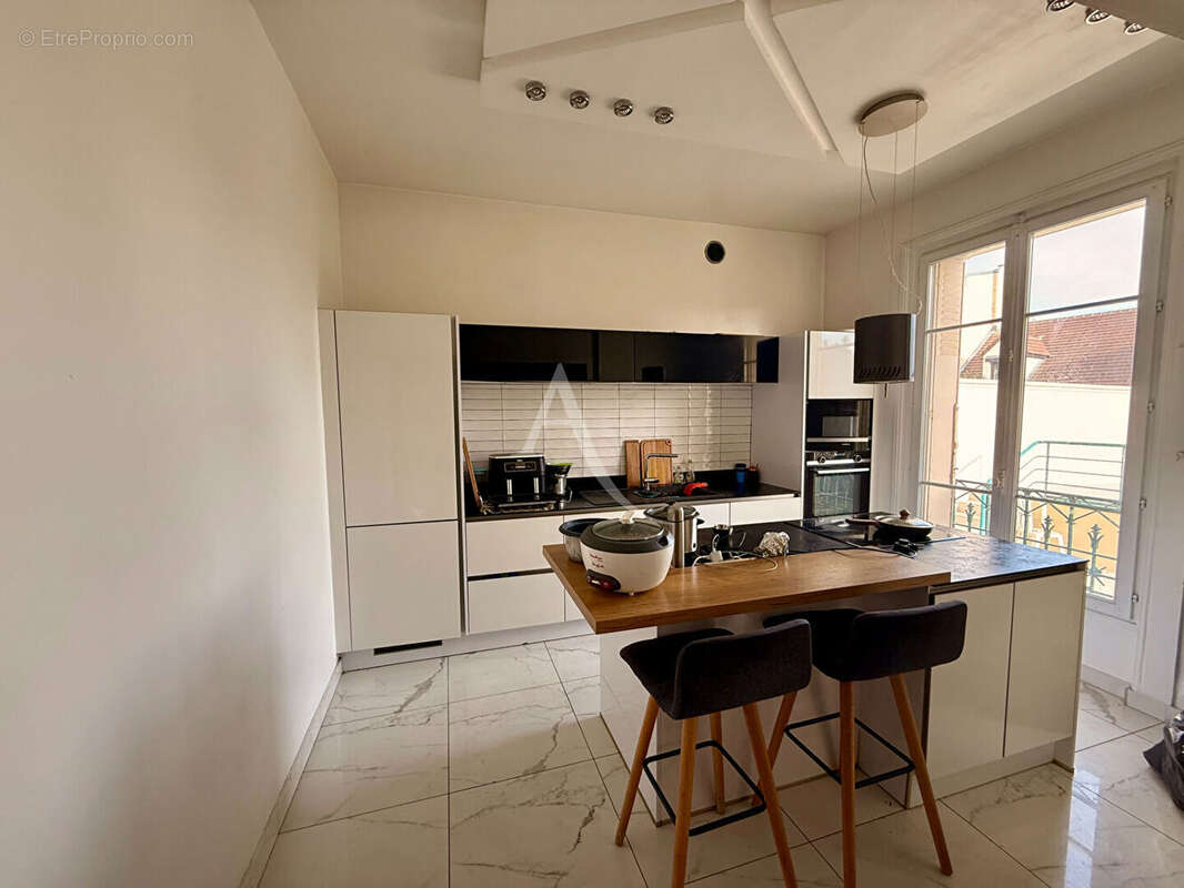 Maison à ROSNY-SOUS-BOIS