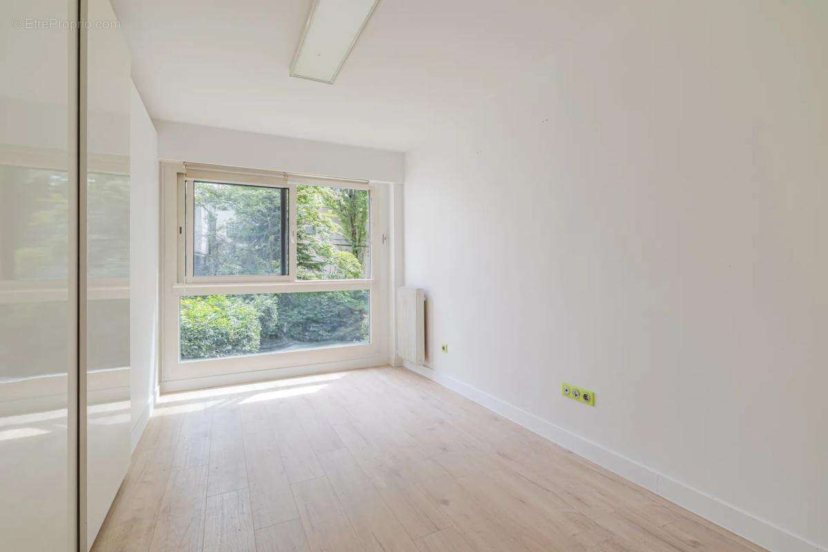 Appartement à PARIS-19E