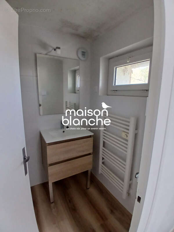 Maison à AZAY-SUR-THOUET