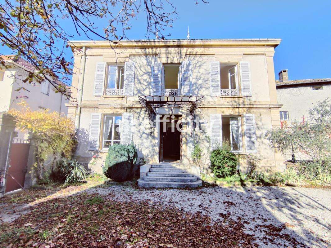 Maison à VIF