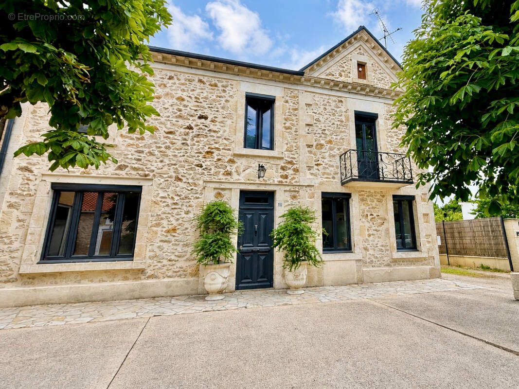 Maison à SAINT-VITE