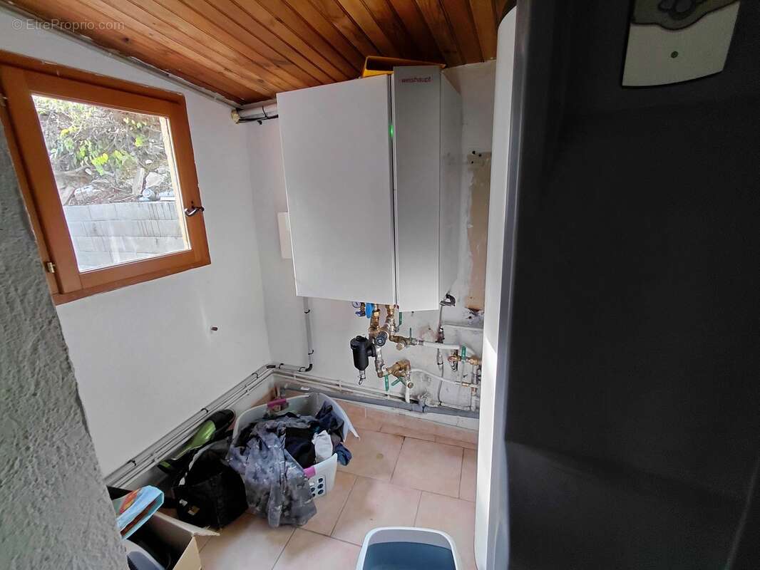 Maison à L&#039;ESCARENE