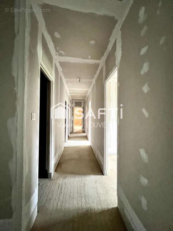 Photo 8 - Maison à PONT-SUR-YONNE