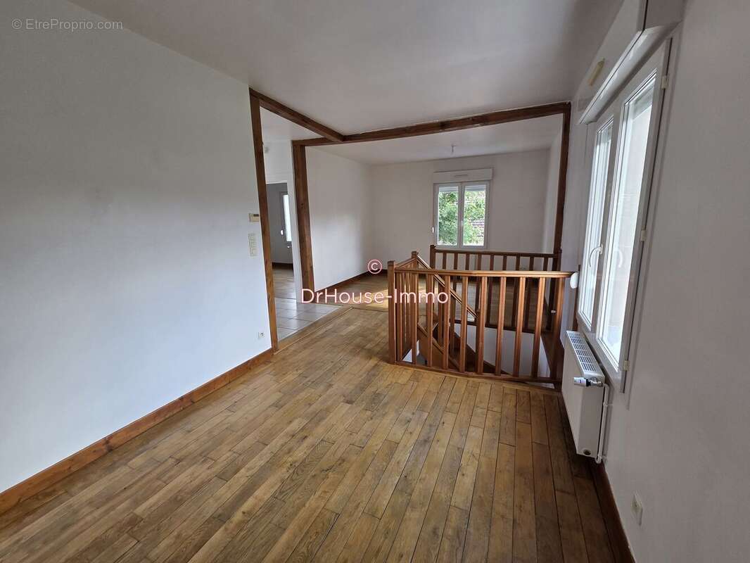 Maison à SAINTE-SAVINE