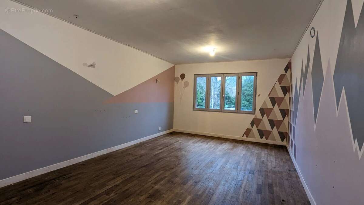 Maison à LAMOTHE-FENELON