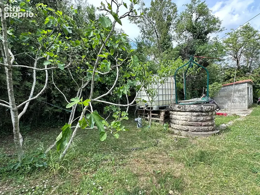 Charmante Maison Familiale avec Jardin à Roullet-Saint-Estèphe - photo 7