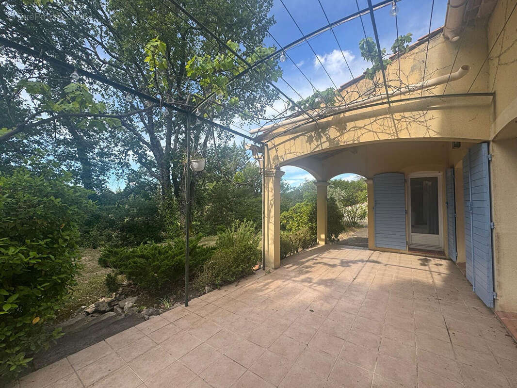 Maison à LOURMARIN