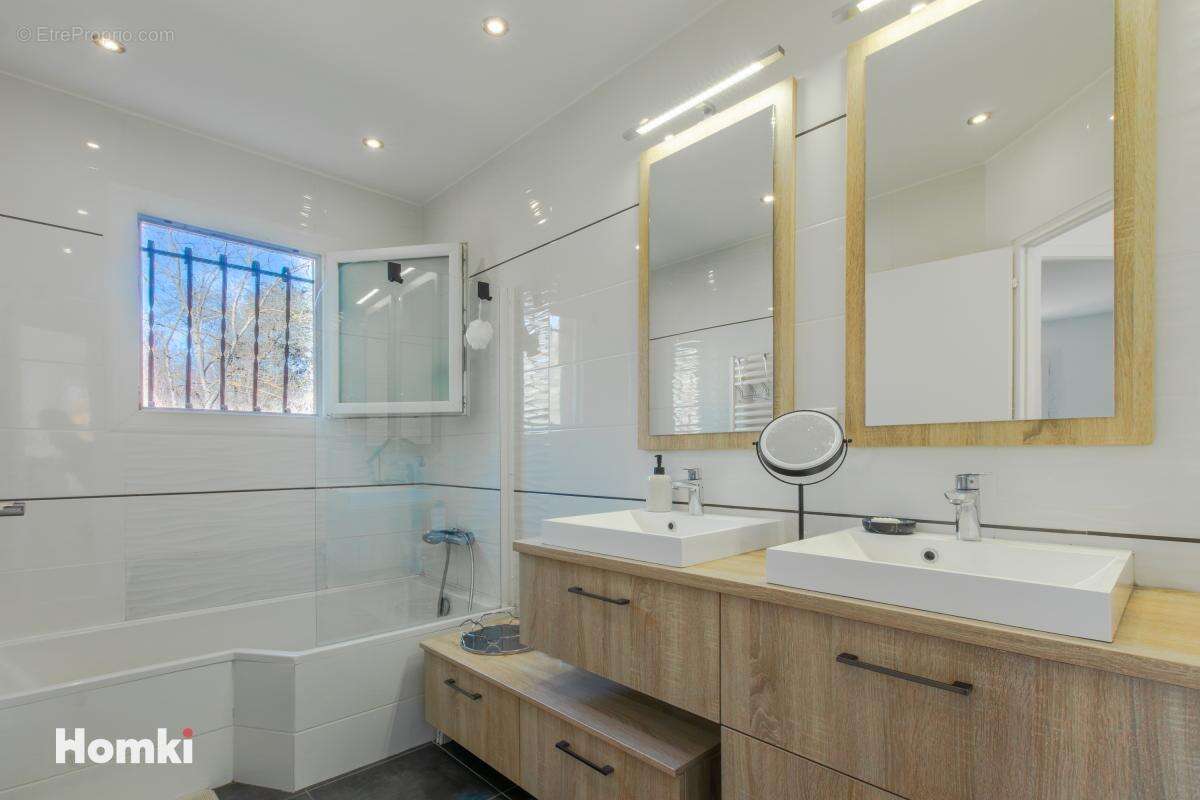 Très jolie maison familiale de 120 m2 – Secteur calme et prisé de Vancia - photo 14