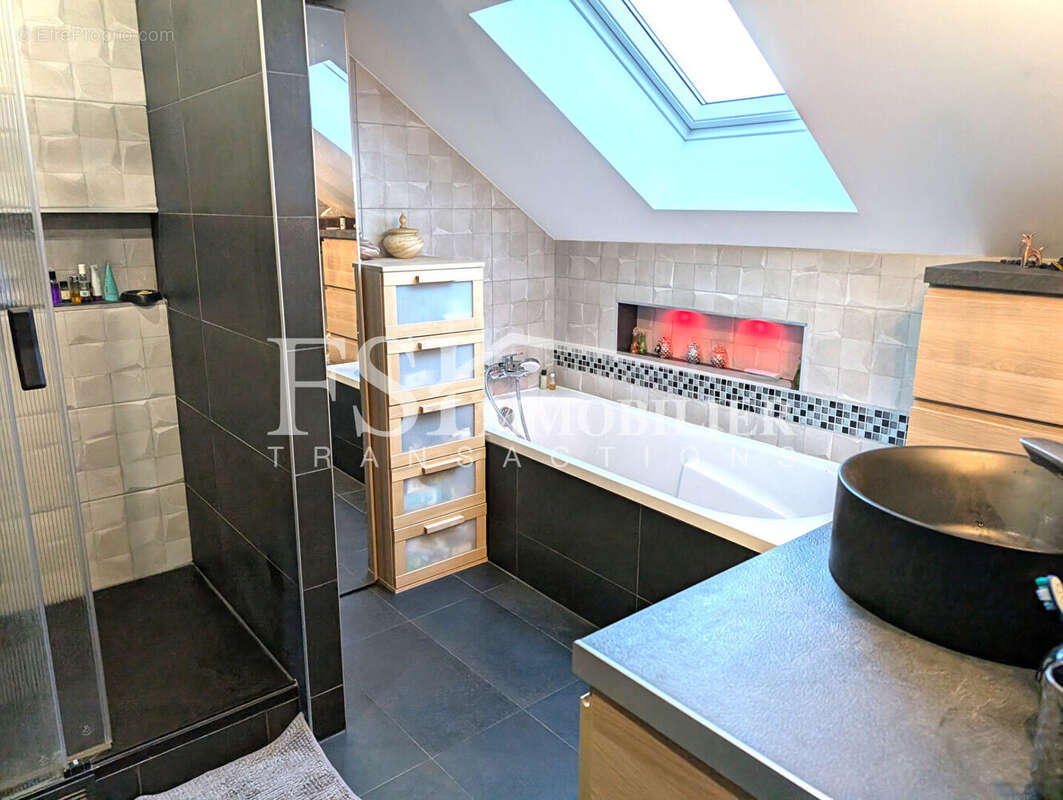 Maison à SAINT-LEU-LA-FORET