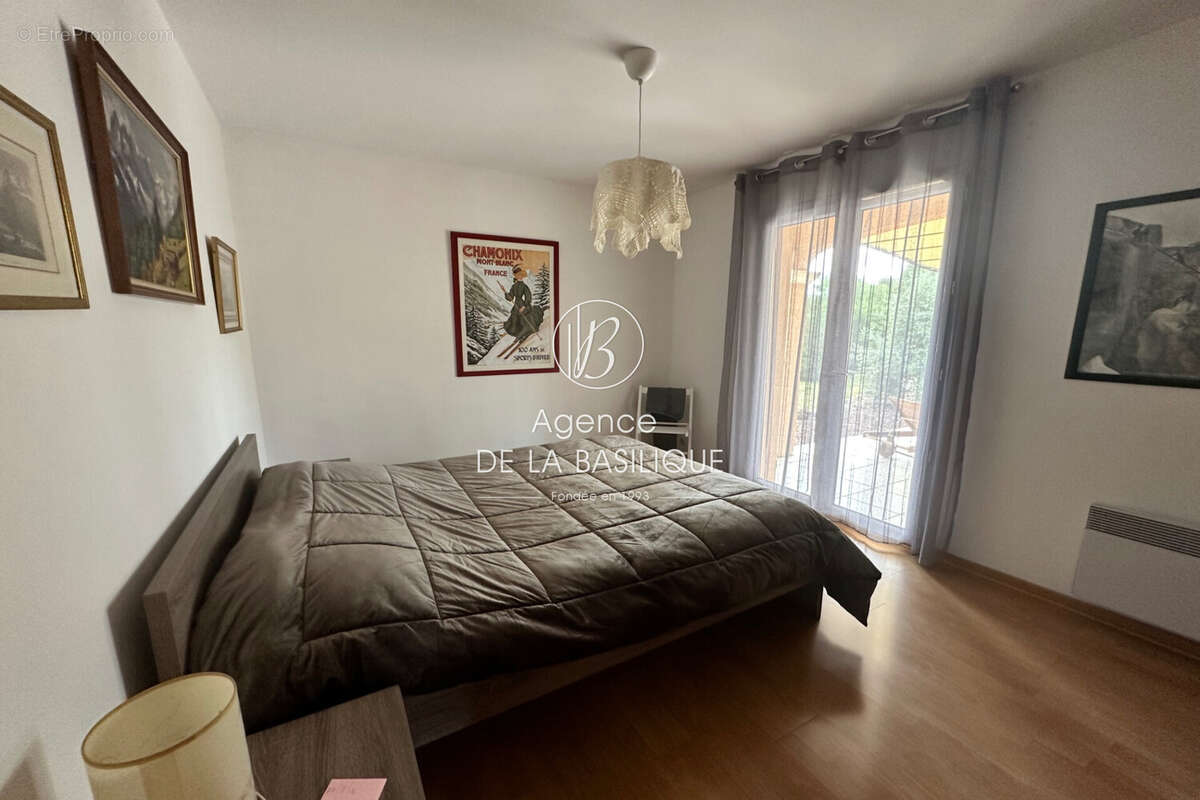 Maison 115 m² à Saint-Maximin-La-Sainte-Baume  - photo 6