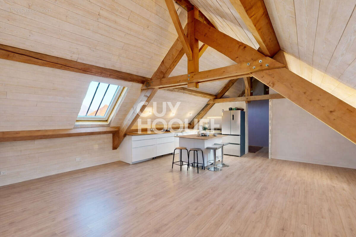 Appartement à DUINGT