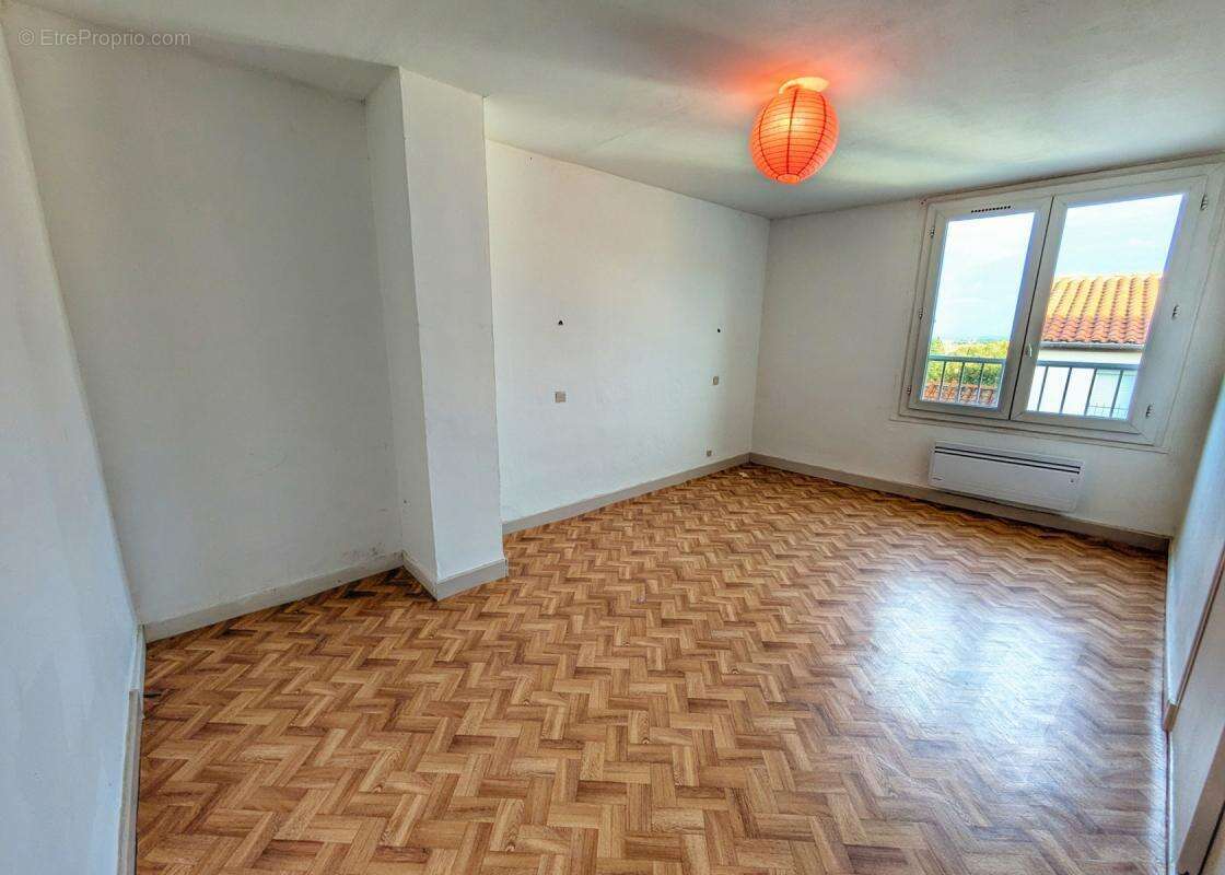 Appartement à CERET