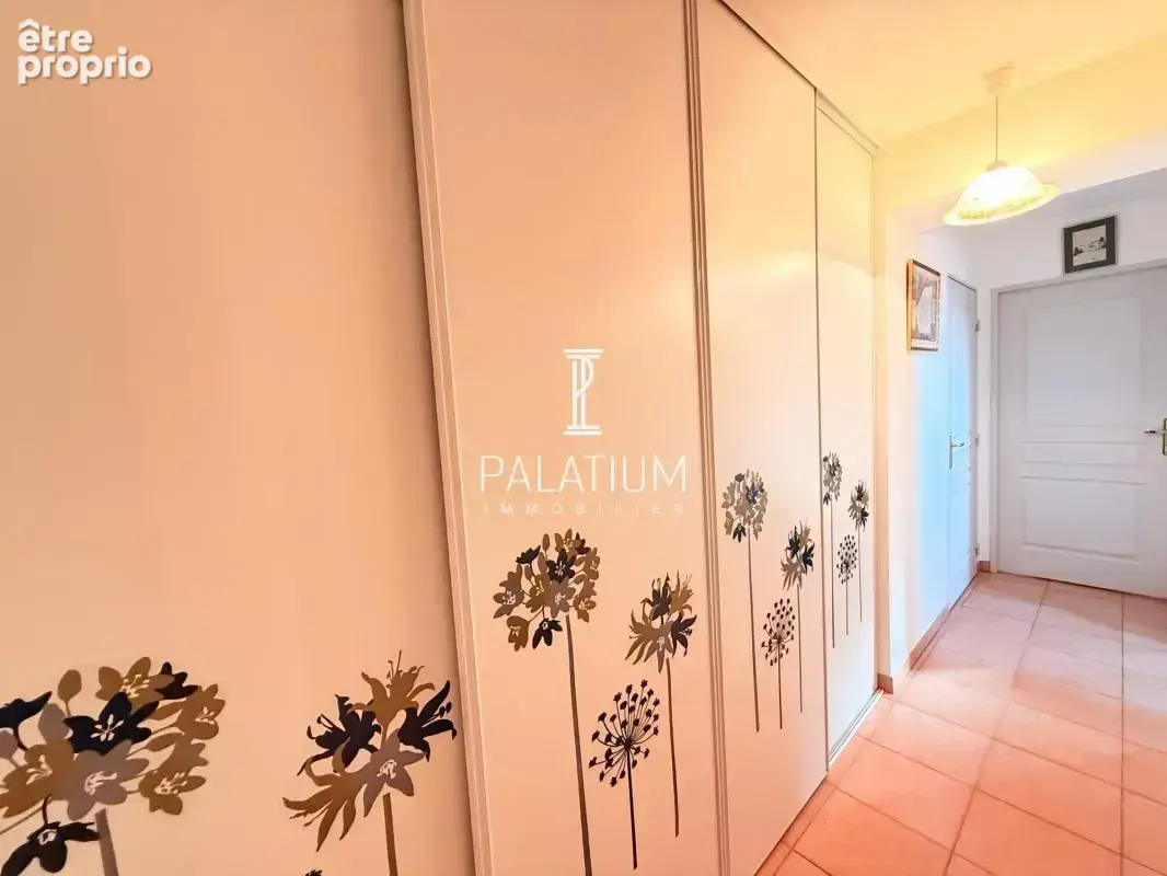 Magnifique T4 en duplex de 110 m2 avec deux grandes terrasses et - photo 6