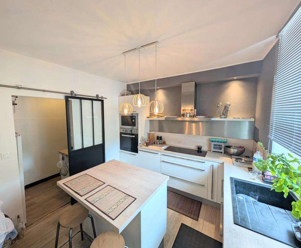 Maison à LONGNY-AU-PERCHE