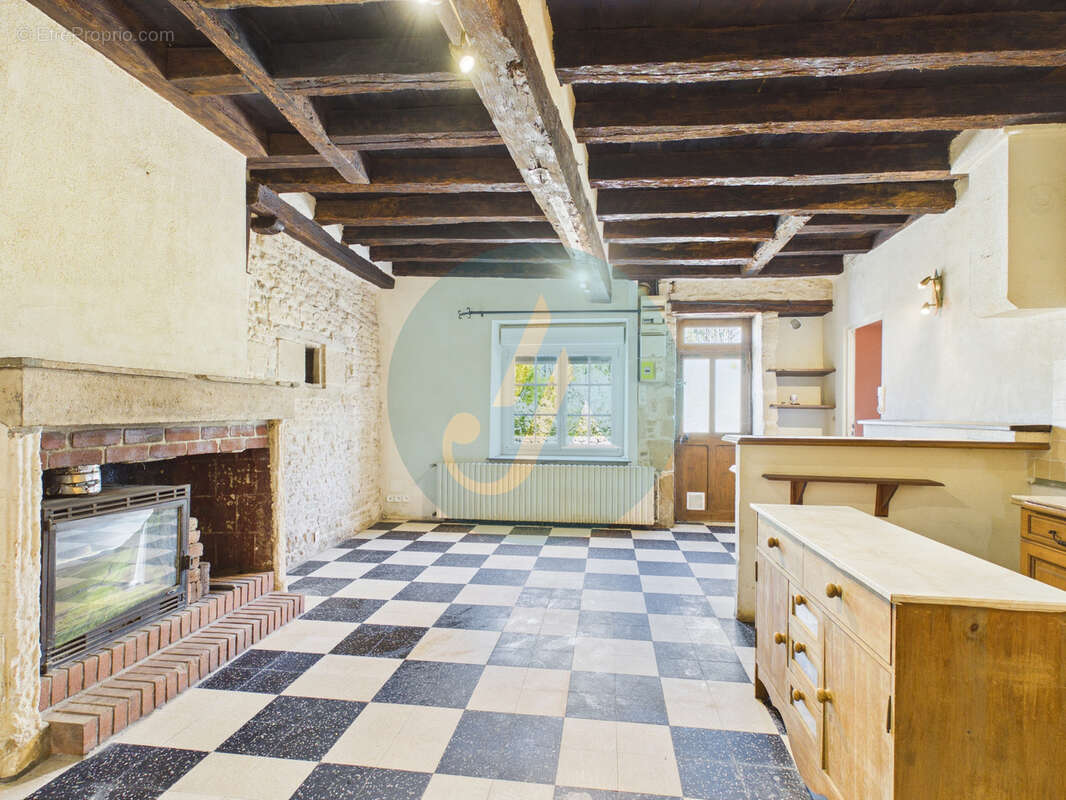 Maison à NARCY