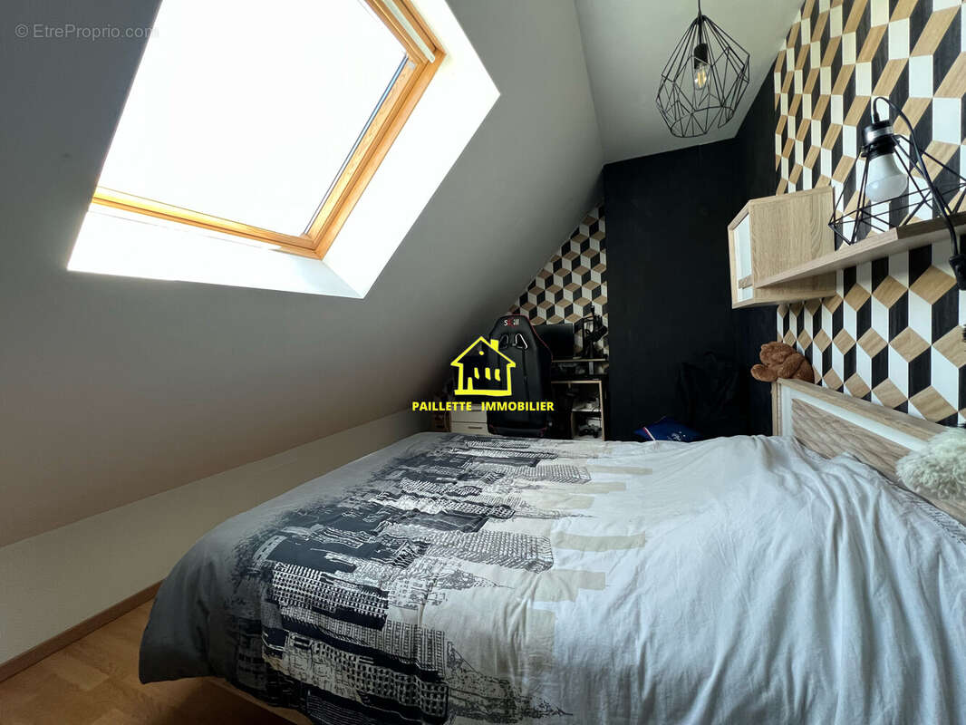 Maison à SAINT-ROMAIN-DE-COLBOSC