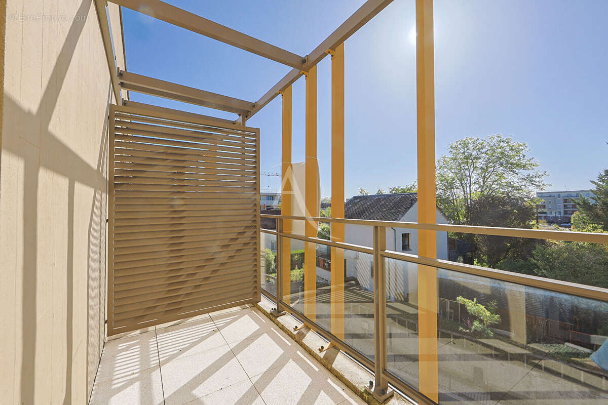 Appartement à SAINT-JEAN-DE-BRAYE