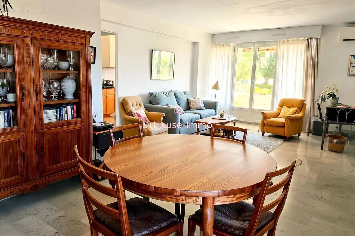 Appartement à MARSEILLE-12E