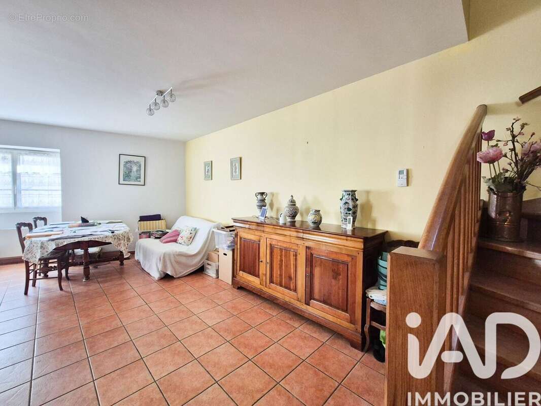 Photo 7 - Maison à HOUDAN