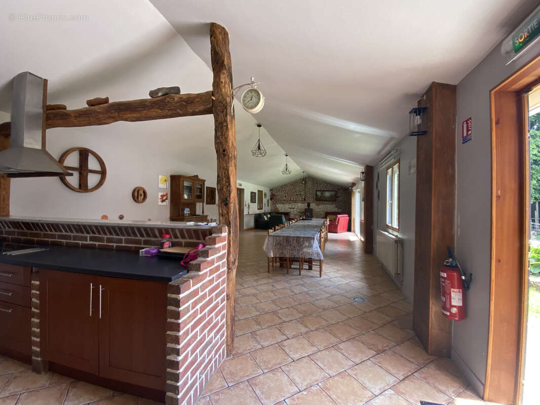 Maison à AVESNES-LE-COMTE