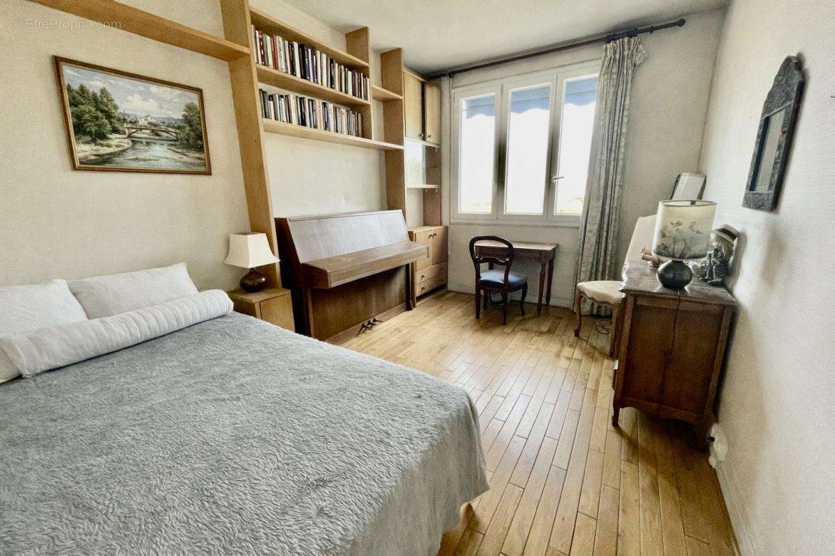 Appartement à BOUGIVAL