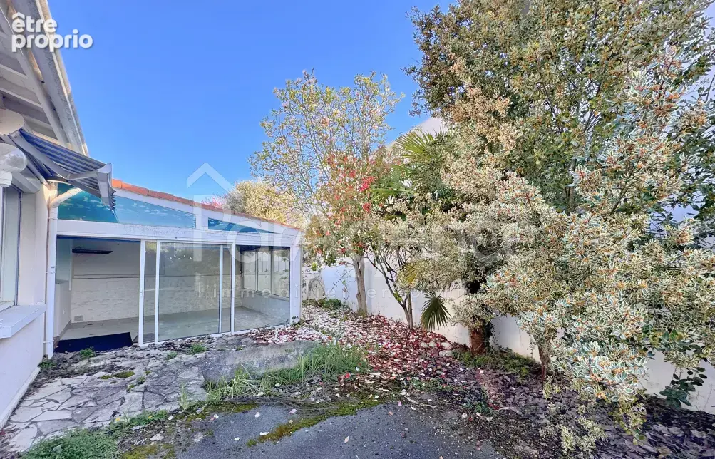 Local commercial et logement - Immeuble de rapport - photo 26